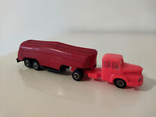 MINIATURES NOREV 1/86 -- UNIC ZU 120 CITERNE FRUEHAUF  --