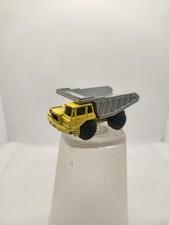 MAJORETTE / " CAMION BENNE