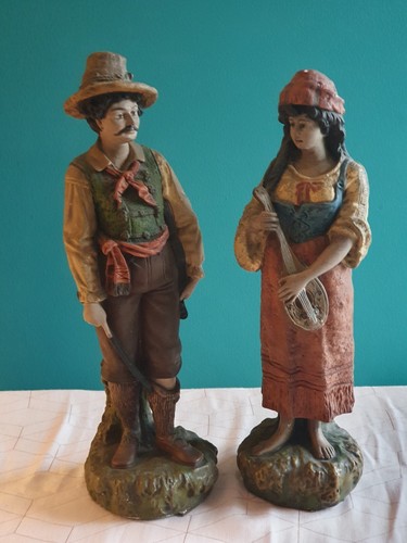 Couple plâtre polychrome - en,