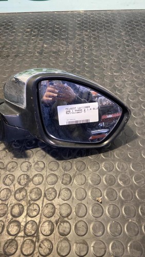 Retroviseur droit peugeot 208 - droit,