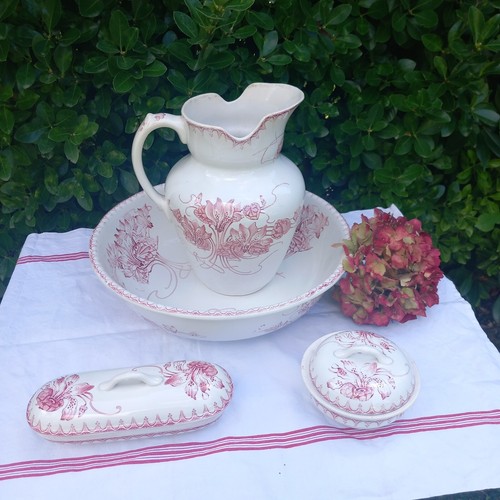 Ancien ensemble toilette - ancien,
