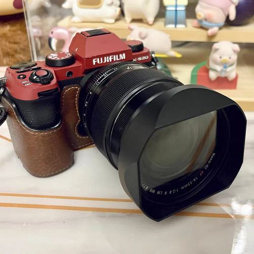 Bayonet metal lens hood - metal,