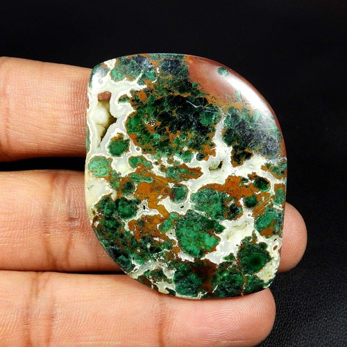 Cabochon pierre précieuse