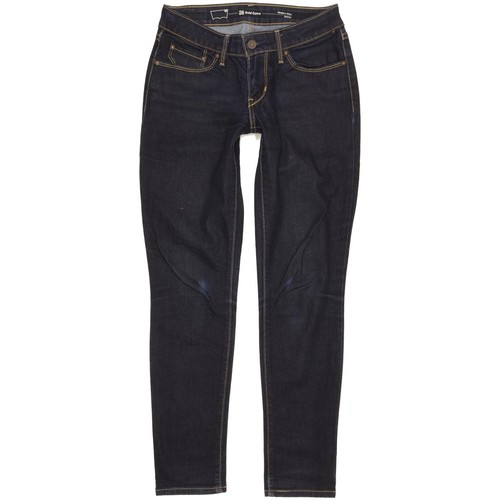 Levi bold curve - curve, bleu