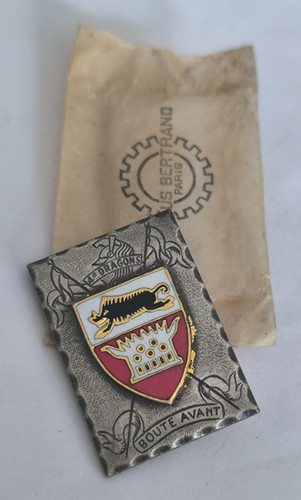 Insigne régiment de - 4°,