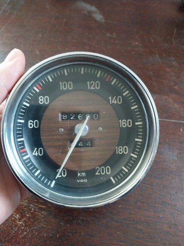 Compteur automobile bmw 2000 - automobile,