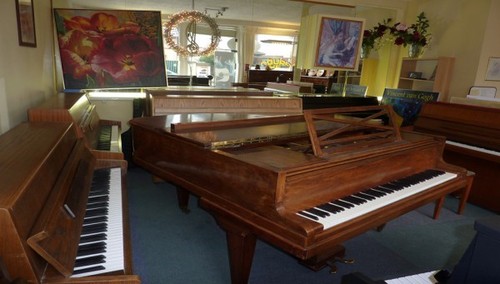 Piano droit queue - piano, et
