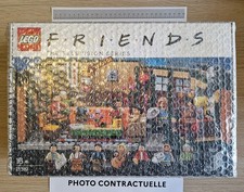 LEGO® Ideas 21319 - Central