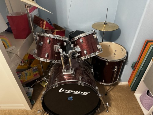 Ludwig acoustic drum - set, kit