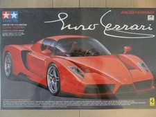 Maquette Voiture 1/24 TAMIYA Ref 24260 Enzo Ferrari