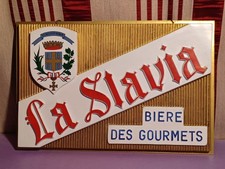 Plaque no émaillée Bière SLAVIA relief thermoformé bar café Bier bistrot v 1960