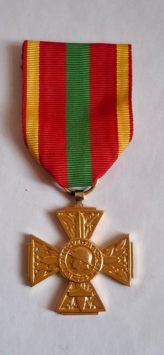 Croix combattant - croix,