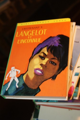 Lieutenant langelot et - x:,