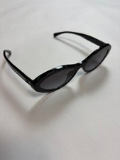 Lunettes de soleil ovales