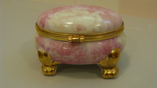 Vintage porcelain trinket box - vintage,
