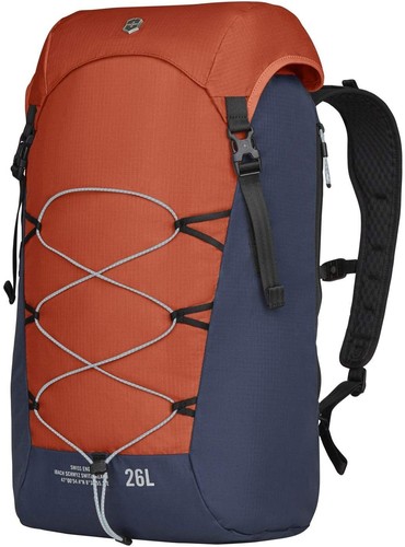 Nwt victorinox altmont - nwt,