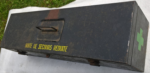 Boite metallique ancienne de - metallique,