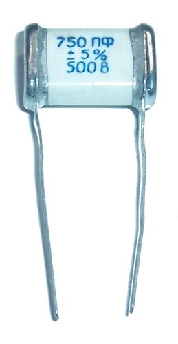 Condensateur micro fabriqué