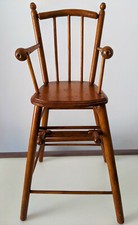 Ancienne belle chaise haute - ancienne, en