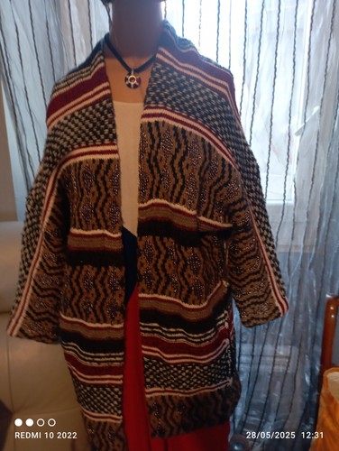 Très beau manteau long - très, mi