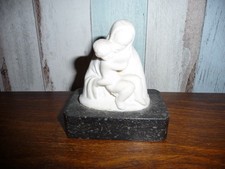 Sculpture en pierre blanche