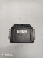 CALCULATEUR MOTEUR ECU RENAULT CLIO 2 1.4i S110130334A / 8200061281  (70C)