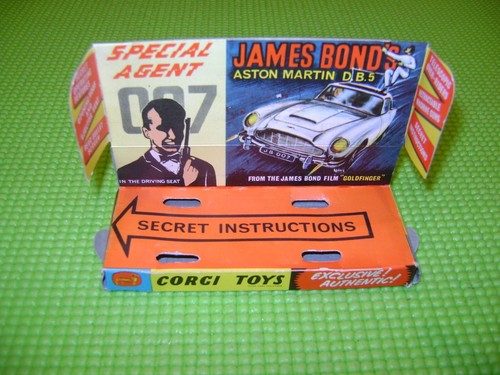 Corgi toys 261 james - 261,