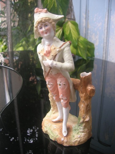 Sujet porcelaine biscuit - porcelaine,