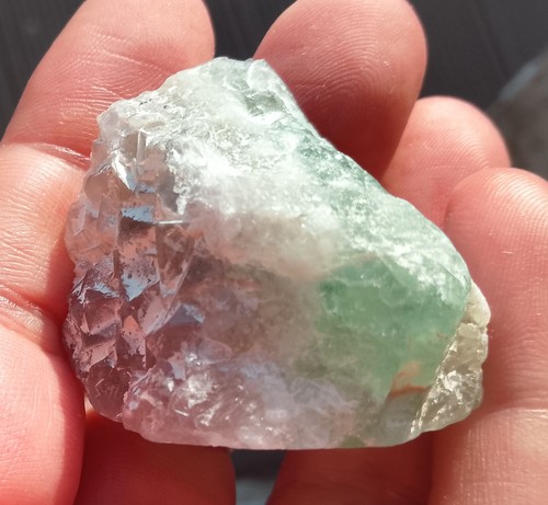 41.92gr 35x30x27mm fluorite