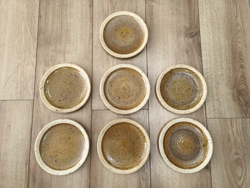 Série assiettes à - de,