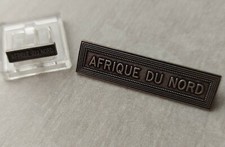 Paire d'agrafes, pour