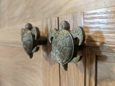 Sea turtle cabinet door knob