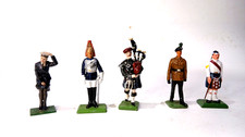 BRITAINS - 5 personnages en plomb peint - 6,5 cm