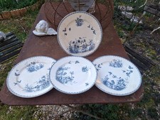 3 ASSIETTES PLATES / 1 DESSERT