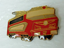 pin's pins badge  Train SNCF locomotive rouge  Tab1