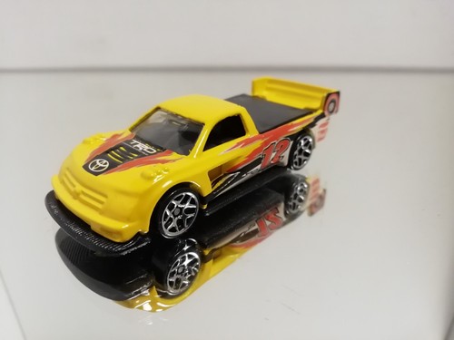 Hot wheels 1999 - hot,