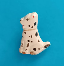 Fève CHIEN DALMATIEN / PAGIS FRANCE pour POUJAURAN -céramique signée