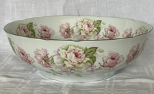 SALADIER  EN PORCELAINE