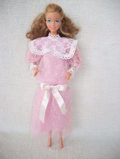 ★ Barbie vintage maman