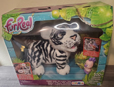 Hasbro FurReal Roarin Ivory