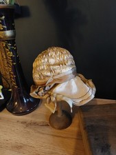Chapeau poupée ancienne