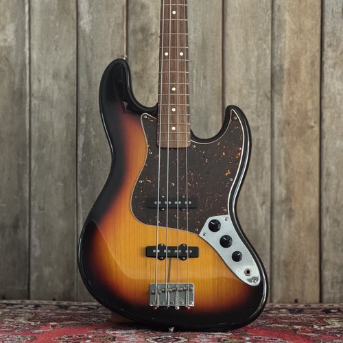 Prévente fender jazz bass - :,