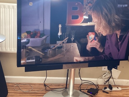 Bang olufsen beovision avant - beovision,