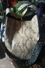 Sac seau en cuir véritable