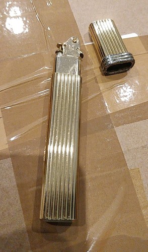 Joli petit briquet gaz - joli,