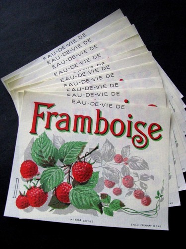 Lot etiquettes eau de - lot,