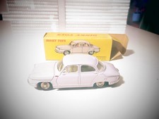 DINKY TOYS PANHARD PL 17 N 547