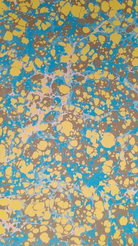 Papier marbré cuve de - à, la