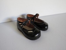  élégente très ancienne