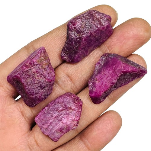 Pièces naturel rubis - 4, brut